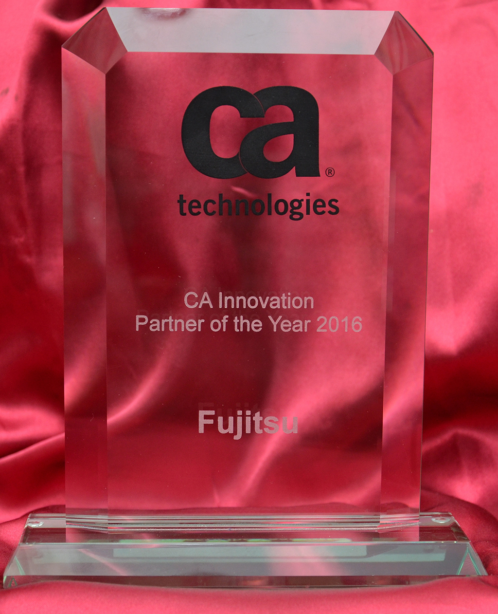 CA_Innovation_Partner_of_the_Year_2016_Fujitsu_0210_2016-05-30_1024