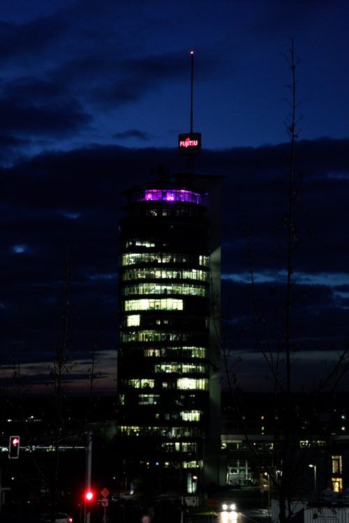 PurpleLightUp - der beleuchtete Turm in Neckarsulm