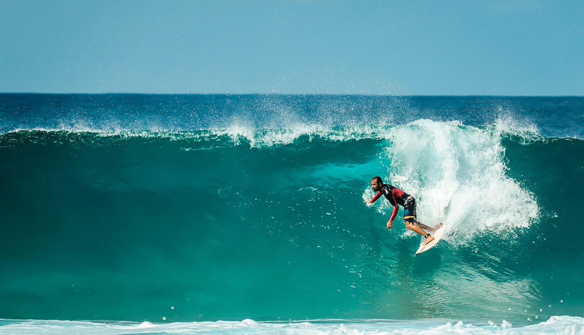 Surfer auf einer Welle